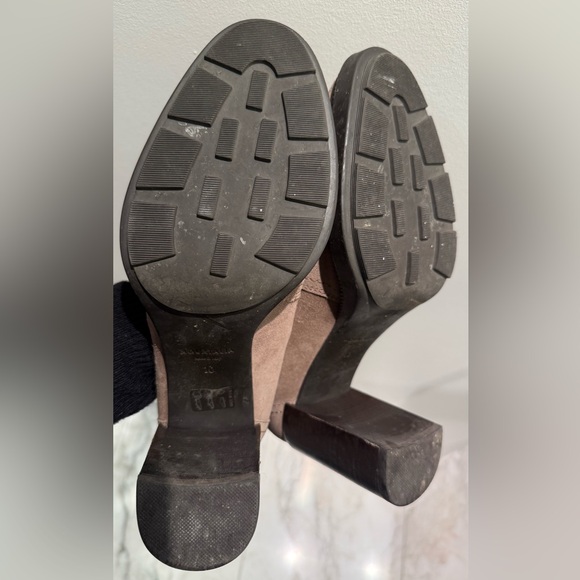 Aquatalia fully lined and waterproof winter heeled boots - VERY comfortable! - Picture 5 of 7